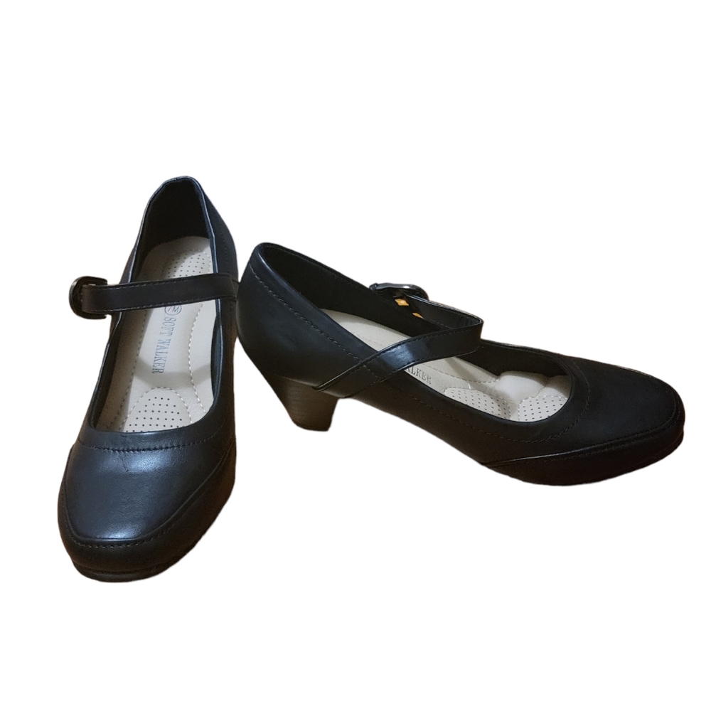 Black Mary Jane Heels - Size 7M